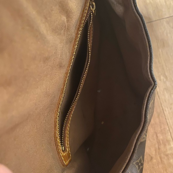 AUTHENIC LOUIS VUITTON - Picture 5 of 8